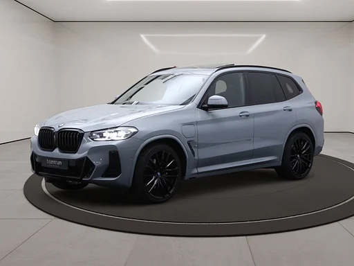 BMW X3 xDrive30e 293 High Executive PHEV, Pano tető 360 fényképezőgép Leder, Memory