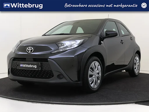 Toyota Aygo (X) 1.0 VVT-i MT Play | Apple Carplay/Android Auto | ar condicionado |