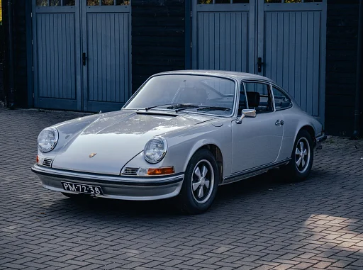 Porsche 911 Urmodell 911S Ölklappe