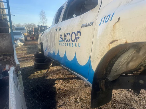 Toyota HiLux 2.4 D-4D-F DUITSE BRIEF CHASSIS OKEY