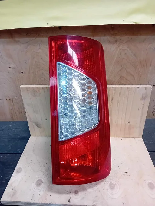 Rechter achterlicht Ford Connect bj. 2011