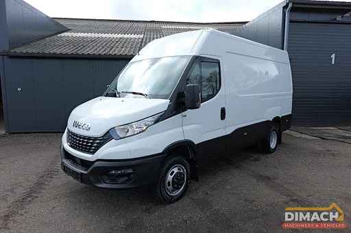 Iveco Daily 35C14 35C14 Daily - trekhaak - 60000km - L2H2 - camera - bladveer - handgeschakeld - Euro 6 D