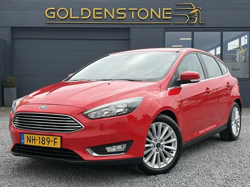 Ford Focus 1.0 Titanium Navi,125pk,Trekhaak,Dealer Onderhouden,Pdc V+A,6 Bak,N.A.P,Clima,Cruise,Nieuwe Apk bij Aflevering