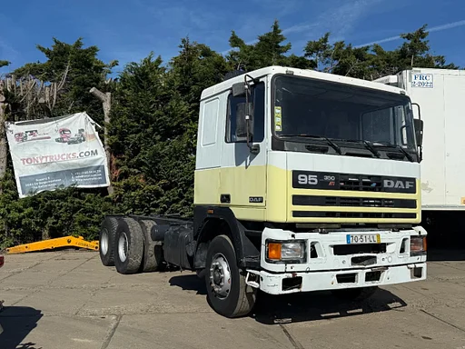 DAF 95.350 ATI 6X2 10 Wheels ZF MANUAL GEARBOX