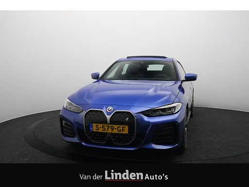 BMW i4 eDrive40 High Executive M Sport 84 kWh SOH 96,8% | Live Cockpit Plus | Schuif\Kanteldak | Head-Up Display | pelle