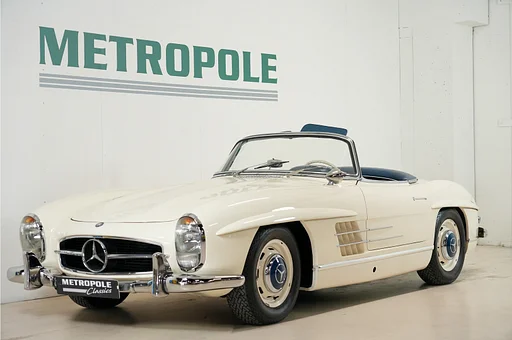 Mercedes-Benz SL 300 roadster M1084