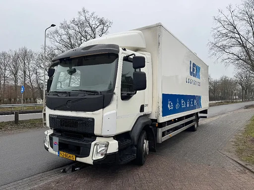 Volvo FL 210 Bakwagen