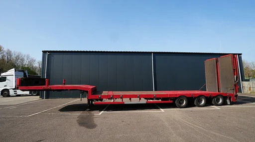 Nooteboom MCO-48-03V 3 axle semi low loader extendable
