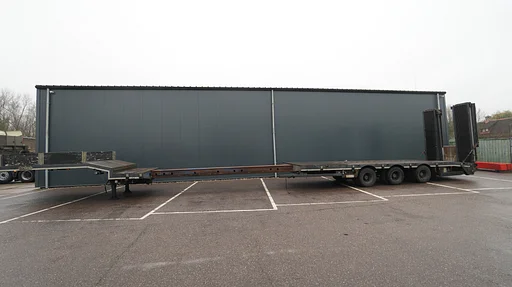 Nooteboom Semi low loader trailer