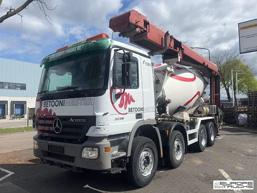 Mercedes-Benz Actros 3236 Full Steel - Manual - Airco