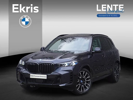 BMW X5 xDrive50e M Sports package | Comfort Pack | 21 inch LM M V-spaak (Styling 915 M) | Soft-Close | Glazen Telhado de pano | Driving Assistant Professional | Lentevoordeel