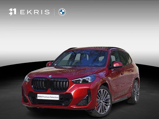 BMW X1 M Sportpaket Pro | Comfort Pack | AHK mit elektrisch wegklapbare kogel | Glazen panorama dach | Harman-Kardon sound system | Elektrisch verstelbare stoelen | Lentevoordeel xDrive25e