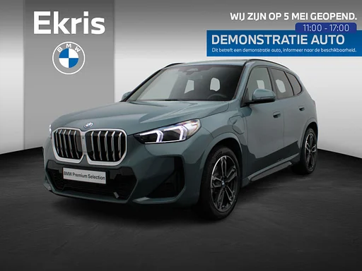 BMW X1 xDrive25e M Sports package | Premium Pack | Comfort Pack | Travel Pack | Stuurwielrand Verwarmd | trailer coupling | panorama roof | DAB | Harman Kardon | 19''