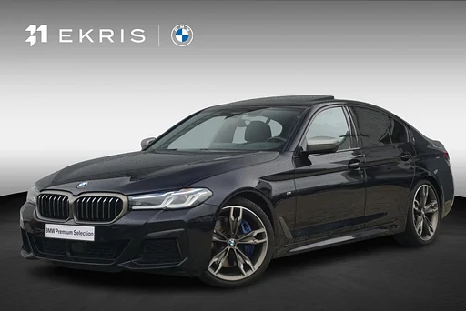 BMW M550 5 Serie Sedan M550i xDrive Schuif-/kanteldak / Laserlight / Head-Up Display / Harman Kardon / Soft Close