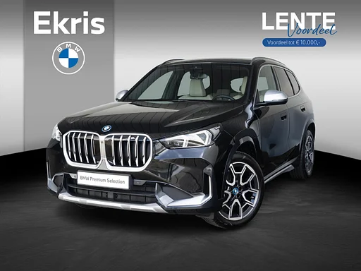 BMW X1 xDrive25e | X-Line | Comfort Pack | Premium Pack | Comfort Access | Achteruitrijcamera | Harman-Kardon | PDC | auto da rimorchio | Lentevoordeel