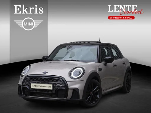 MINI Cooper 5 doors John Cooper Works Uitvoering | Comfort Plus Pakket | Glazen Pano tető | Elektrisch verwarmde voorstoelen | Sebességtartó automatika | Stuurwielrand verwarmd | Lentevoordeel