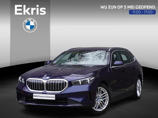 BMW 530 Comfort Pack | trailer coupling with elektrisch wegklapbare kogel | Driving | Harman-Kardon sound system | Achteruitrijcamera | Comfortstoelen voor 5 Serie Touring 530e