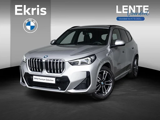 BMW X1 xDrive25e | M Sports package | Premium Pack | Stuurwielrand verwarmd | Comfort Access | Achteruitrijcamera | Tetto Pano | sedili riscaldati | Harman-Kardon | auto da rimorchio | Lentevoordeel