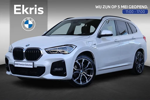 BMW X1 xDrive25e / M-Sport Pakket / Pano Dak / carro de reboque / assentos aquecidos Voor /