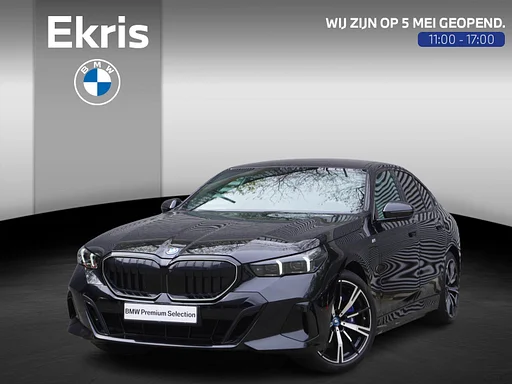 BMW 550 5 Serie 550e xDrive M Sports package Pro | Comfort Pack 20 inch LM M Sterspaak | Bowers & Wilkins Surround Sound System | auto da rimorchio | Driving Assistant Professional