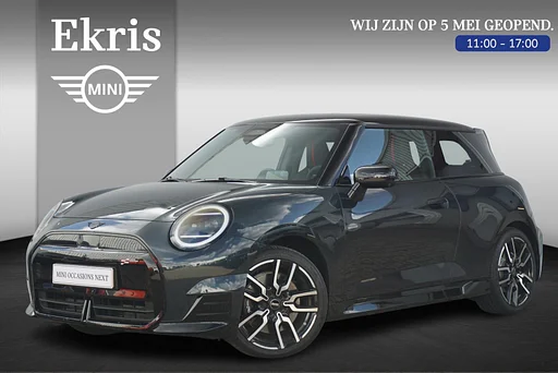 MINI Cooper SE 3-deurs John Cooper Works Trim | Pakket XL | Comfort Acces | Tetto Pano | Harman Kardon | Driving Assistant Plus | Elektrisch verstel & verwarmbare voorstoelen