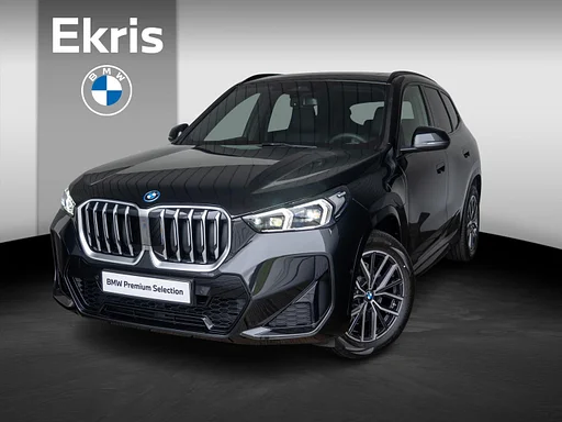 BMW X1 xDrive25e | M Sports package | Comfort Pack | Harman-Kardon | Stuurwielrand verwarmd | Comfort Access | Achteruitrijcamera | Tetto Pano | auto da rimorchio
