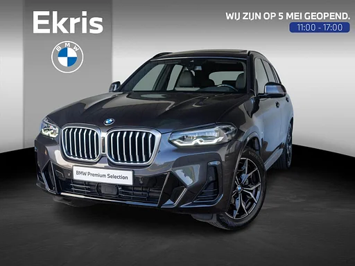 BMW X3 xDrive20i | M Sports package | Stuurwielrand verwarmd | Achteruitrijcamera | panorama roof | heated seats | Head-Up Display | 19''