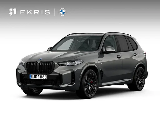 BMW X5 xDrive50e | M Sports package Pro | Travel Pack | Telhado de pano | Soft-close | carro de reboque