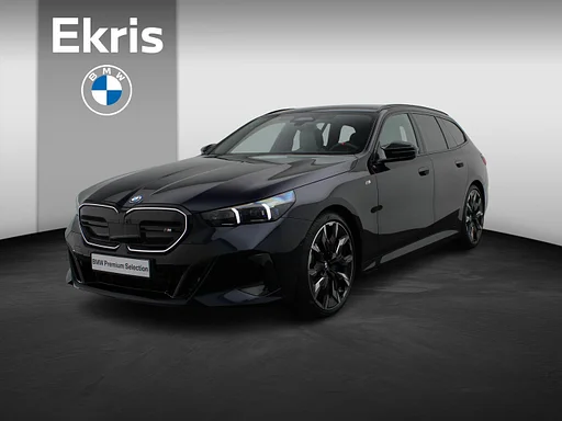 BMW i5 Touring M60 xDrive M Sports package Pro | Innovation Pack | Travel Pack | Comfort Pack | Adaptief onderstel professional | Driving Assistant Professional | Harman Kardon | 21''