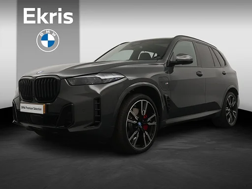 BMW X5 xDrive50e | M-Sport Pro | Panoramadak | Trekhaak | Alcantara hemel | Driving Assistant Professional | Head-Up | M-Stoelen |