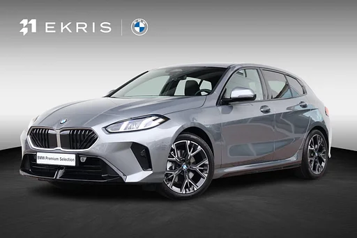 BMW 120 1 Serie M Sport Design Edition M Sportpakket/ Stuurwielrand verwarmd/ Achteruitrijcamera/ Getint Glas/ Sportstoelen/ Driving Assistant