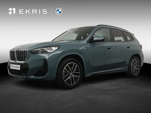 BMW X1 xDrive30e | M-Sport | Head-Up | Telhado de pano | Harman Kardon | carro de reboque | Comfort Access | Driving Assistant Professional | Elektrisch Bedienbare Stoel
