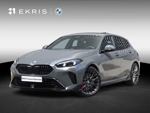 BMW 120 | M Sports package Pro | Panodak | Individual Lak | Harman Kardon | Elektr. Stoelen | Comfort Access | Driving Assistant | M Sports seats | 19'' LMV 1-serie 5 doors