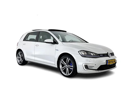 Volkswagen Golf 1.4 TSI GTE (Plug-In) Aut. *PANO | FULL-LED | LEATHER | LANE-ASSIST | BLIND-SPOT | ADAPTIVE-CRUISE | appareil photo | DAB | NAVI-FULLMAP | ECC | SHIFT-PADDLES | PDC | HEATED-SPORTSEATS | PRIVACY-GLASS | 18"ALU*