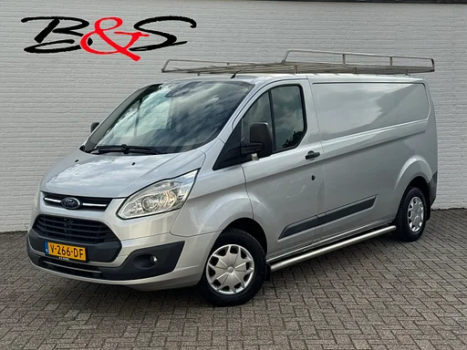 Ford Transit Custom 290 2.0 TDCI L2H2 Airco Camera Navigatie Trekhaak Pdc voor+achter