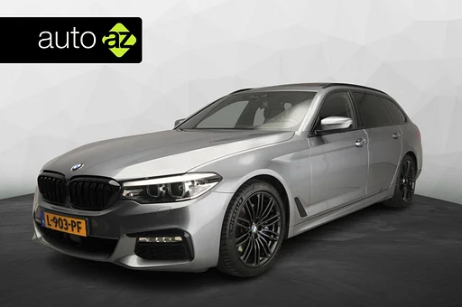 BMW 530 5 Serie Touring 530i xDrive M-Sportpakket / Telhado de pano / carro de reboque / Head-up / Harman-Kardon / Alu wielen 19 inch