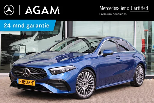 Mercedes-Benz A 180 Limousine Star Edition Panorama dak