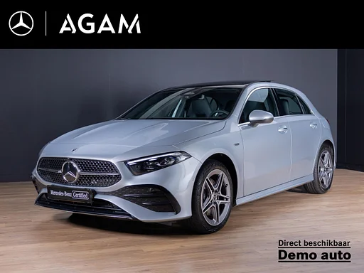 Mercedes-Benz A 250 Hatchback e Business Solution AMG Panorama dak