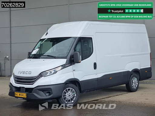 Iveco Daily 35S21 BPM VRIJ! 3.0L Automaat 210PK L2H2 2025-Model 3,5t Trekvermogen ACC LED CarPlay Camera Parkeersensoren Velgen Euro6 L3 12m3 Airco Trekhaak