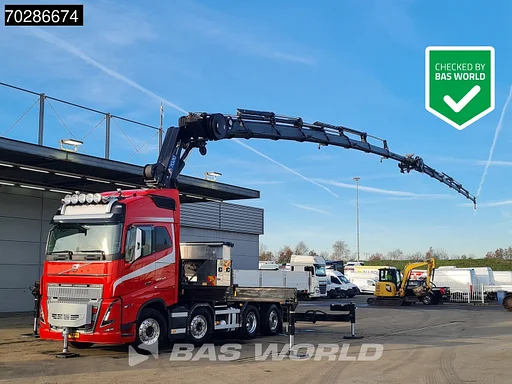 Volvo FH16 650 FH16 8X2 NL-Truck HMF 7020K-RCS Crane + Jib Lift+Steering-Axle Navi LED