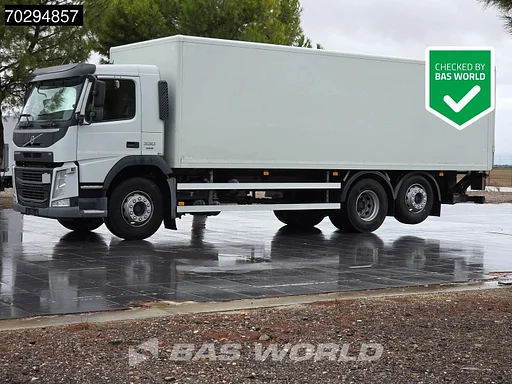 Volvo FM 330 FM 6X2 Camión holandés - ITV Neerlandesa (APK) - Eje elevable - Plataforma elevadora trasera - Automático - Euro 6