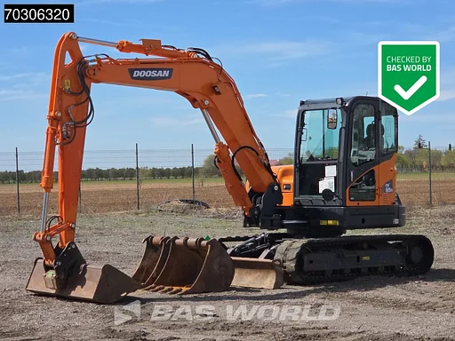 Doosan DX85 R-3 A/C - 3 Cucharas