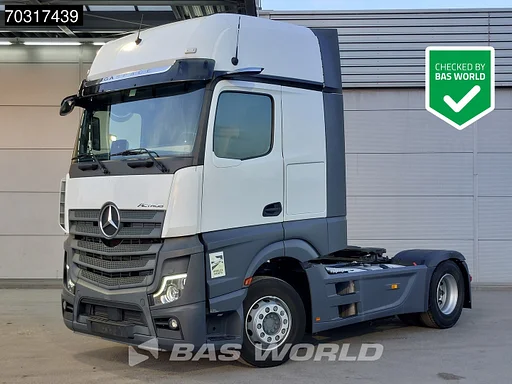Mercedes-Benz Actros 1845 4X2 GigaSpace Retarder 2xTanks ACC Standklima Navi