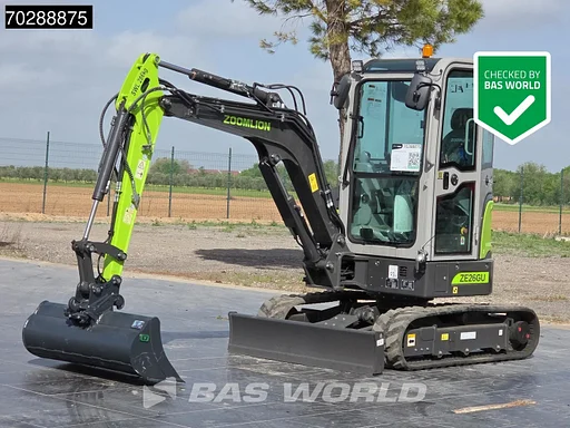 Zoomlion ZE26 GU GARANTÍA DE FÁBRICA - 3 CUCHARAS - MOTOR KUBOTA