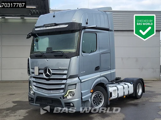Mercedes-Benz Actros 1945 4X2 GigaSpace Xenon Standklima ACC Navi
