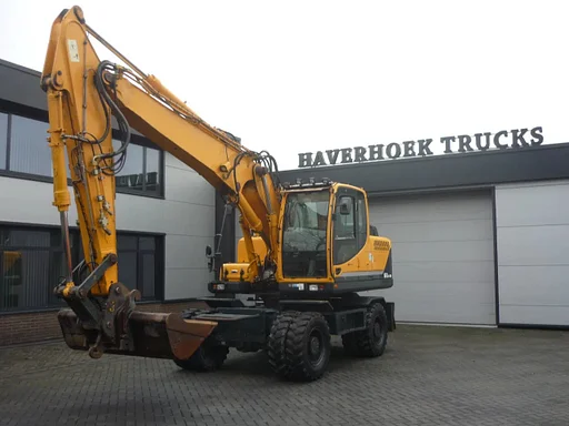 Hyundai Robex 160W-9A Wheel Excavator with bucket