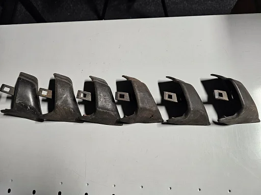 Bumperlijst links zwart achterzijde BMW 3 serie E30 51121888287 1888287
