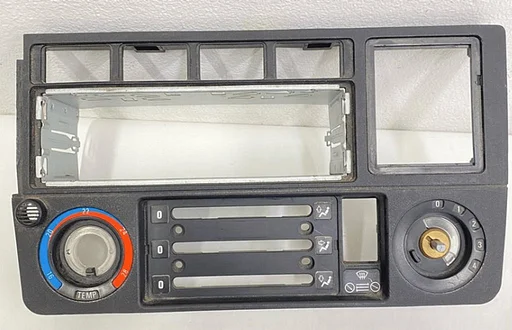 Kachel bedienings paneel dashboard BMW 3 serie E30 type 2 64111385878 1385878
