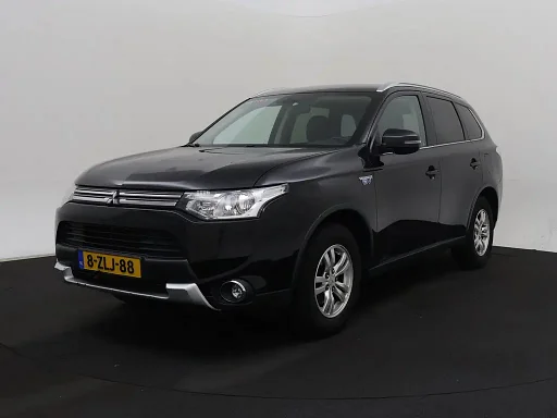 Mitsubishi Outlander 2.0 PHEV Business Edition X-Line Navi | aria condizionata | Cruise | PDC
