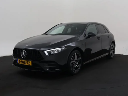 Mercedes-Benz A 250 250e Premium AMG | LED | Night | Sfeerverlichting | Widescreen | Navi | Winterpakket |